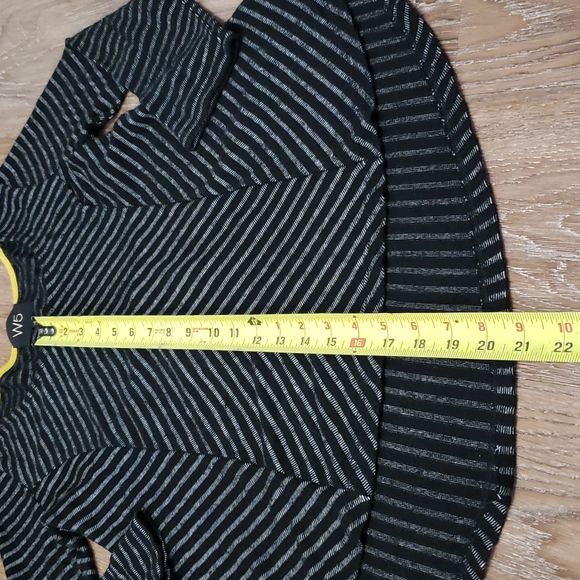 (S) W5 Anthropologie Striped ¾ Sleeve Flowy Top Lightweight Made in the U.S.A - Picture 4 of 9